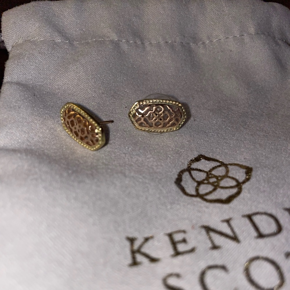 Kendra Scott Gold studs